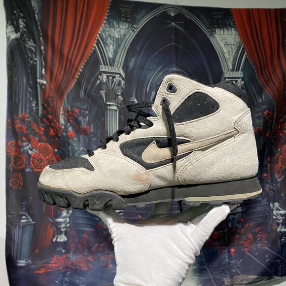 Vintage Nike Caldera Hiking Boota Size 12.5 Athletic Wear - Outdoor Footwear - Picture 6 of 6